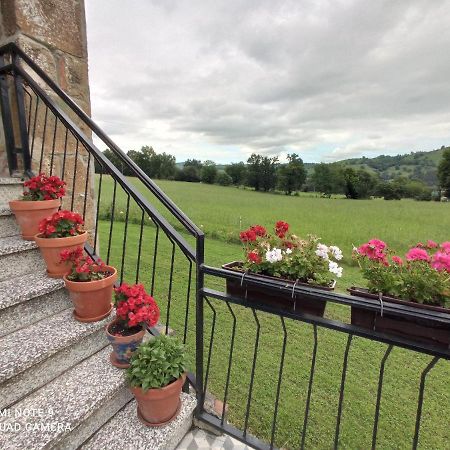 Casa Rural En Riano-Solorzano Santander Buitenkant foto